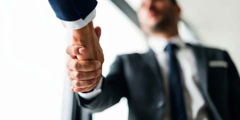 Outsourcing bhp ułatwiony dzięki zaawansowanej technologii komputerowej